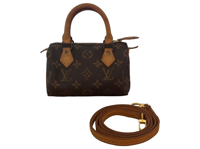 Louis Vuitton Speedy Nano Marrom