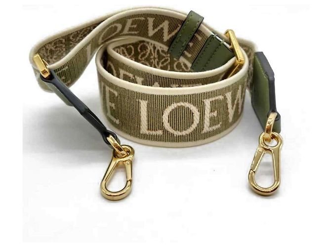 Cinto com alça Loewe em verde caqui