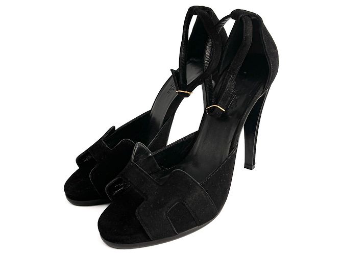 Hermès Sandali in velluto Holy 105 neri Nero