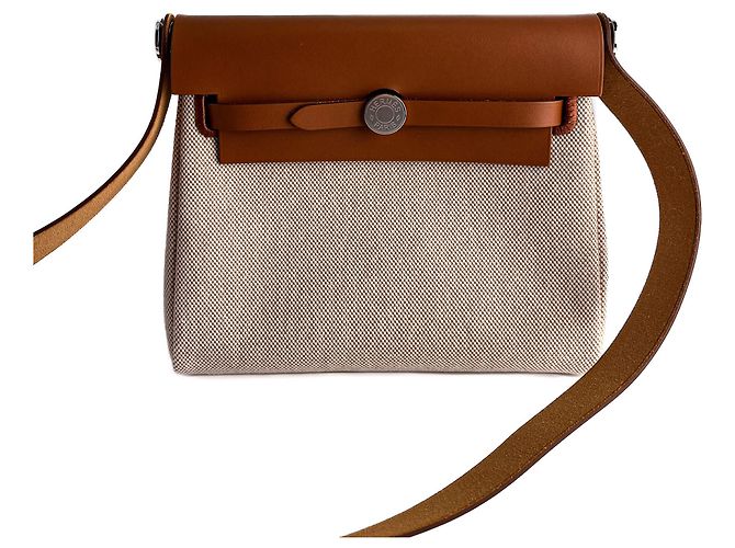 Hermès Herbag Mini Vache Hunter en cuir croisé beige