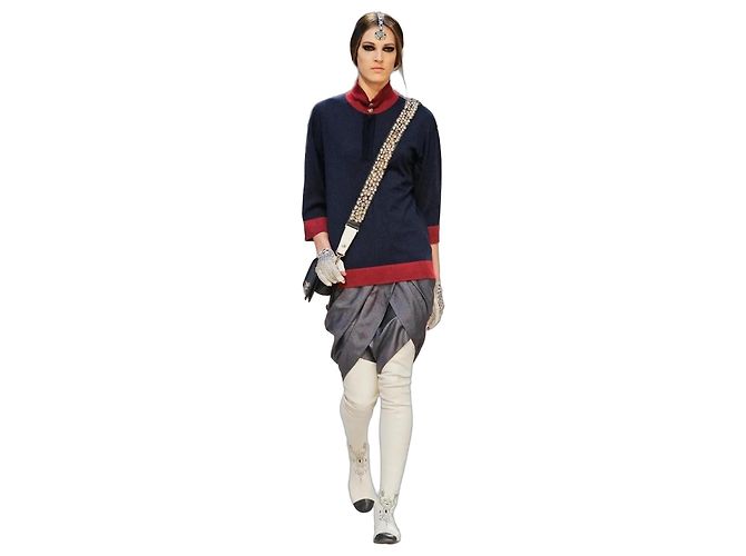 Chanel Pre-Fall 2012 Alpaka Feinstrick Elefantenknopf Pullover Blau 