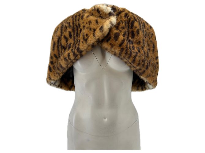 Autre Marque Bolero de pele de leopardo Marrom