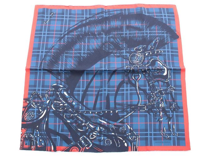 Hermès Petit Carré 45 Cheval Punk Schal Weiß Rot Blau
