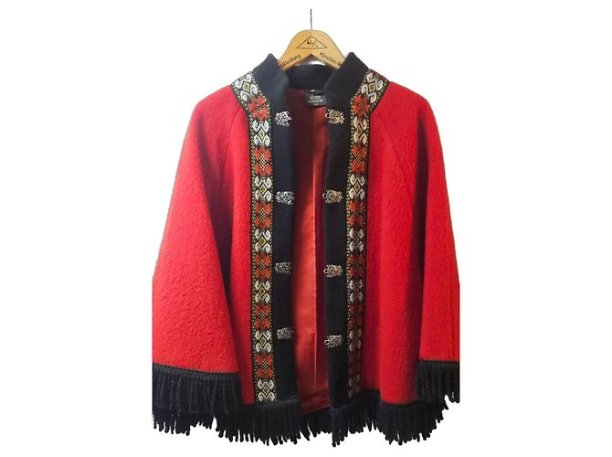Autre Marque Capa de lana roja con bordado y flecos Negro Multicolor