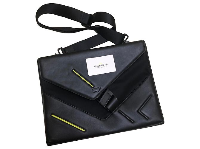 Autre Marque Bolsa clutch de couro e nylon preto Braun Büffel com detalhes amarelos