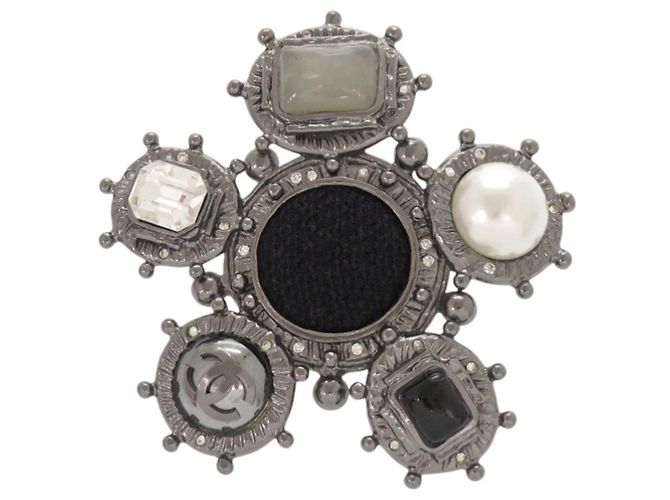 Broche de metal Chanel Coco Mark 05A Preto Prata