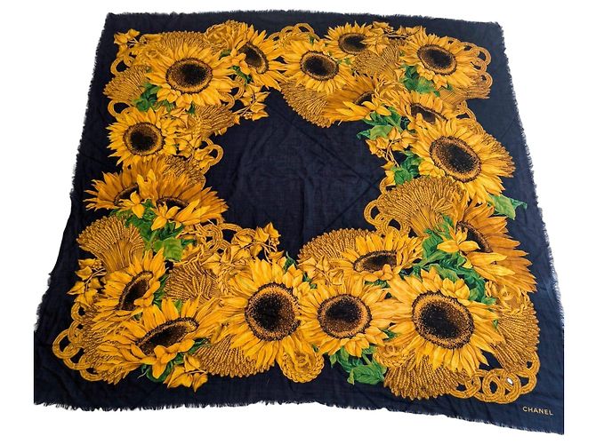 Lenço de Lã e Seda Chanel Girassóis Verde Amarelo Azul marinho