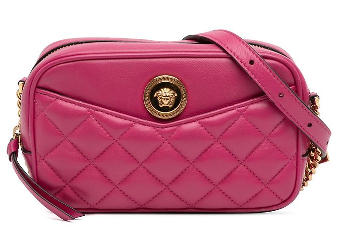 Bolsa de câmera La Medusa em couro de cordeiro matelassado rosa da Versace