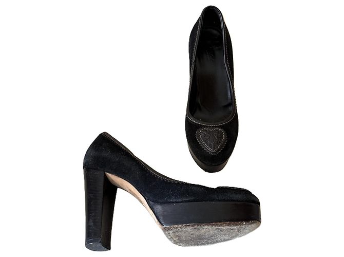 Gucci Black Leather Heels