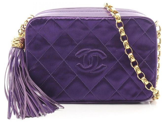 Bolsa de Ombro em Tecido Matelassé Chanel Roxo