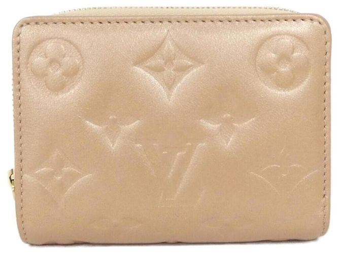 Lou Coussin Geldbörse Louis Vuitton Kamel