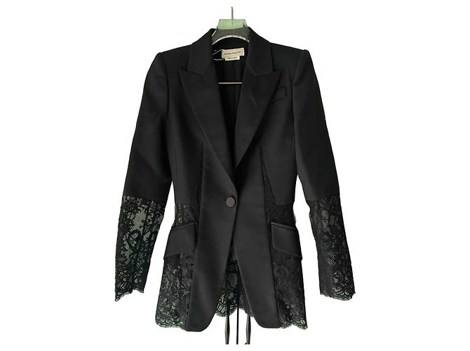 Blazer Alexander McQueen de lã e renda preto