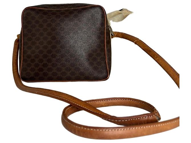 Céline Sac à épaule en cuir monogramme Triomphe Celine Paris vintage marron