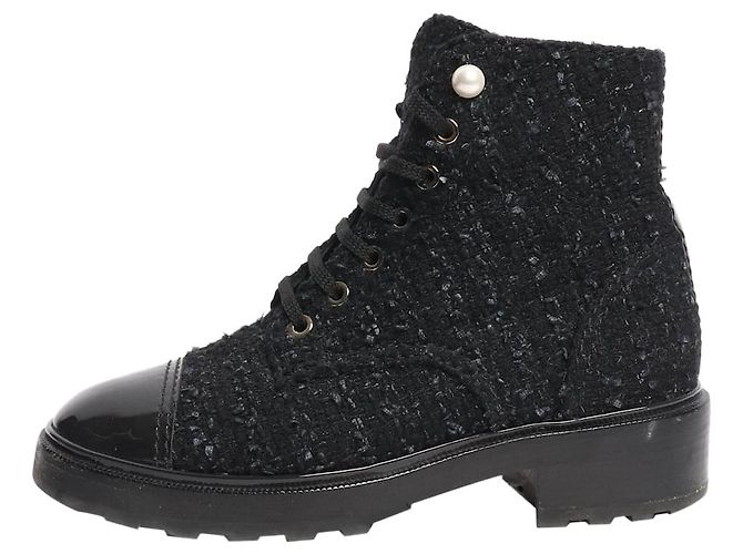 Chanel Black tweed boots - size EU 38.5 (UK 5.5)