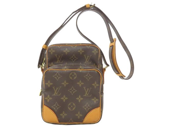 Bolso de Hombro Amazon M45236 de Louis Vuitton Castaño Monograma