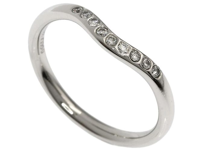 Anel de diamante com banda curva Tiffany & Co.