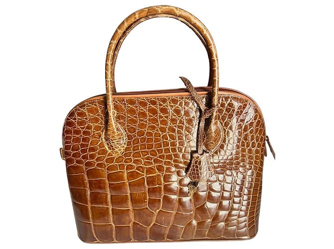 Bolsa de mão Zagliani Bugatti em couro de crocodilo caramelo