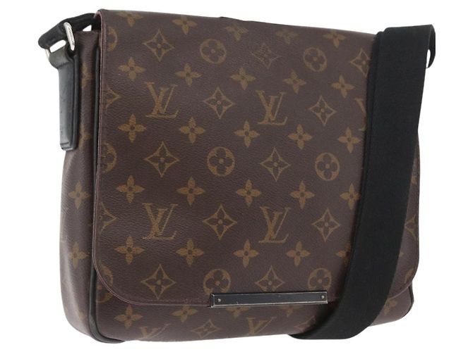 LOUIS VUITTON Bolsa de Ombro Monogram District PM M40935 LV Auth BA10866 Monograma