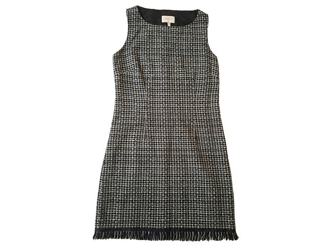 Autre Marque Kariertes Tweedkleid mit Fransen Schwarz Weiß Grau