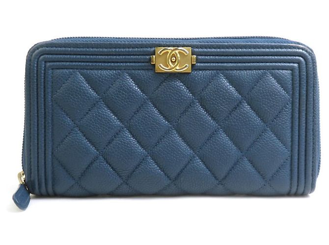 Portafoglio lungo con zip rotonda Chanel Boy Blu navy