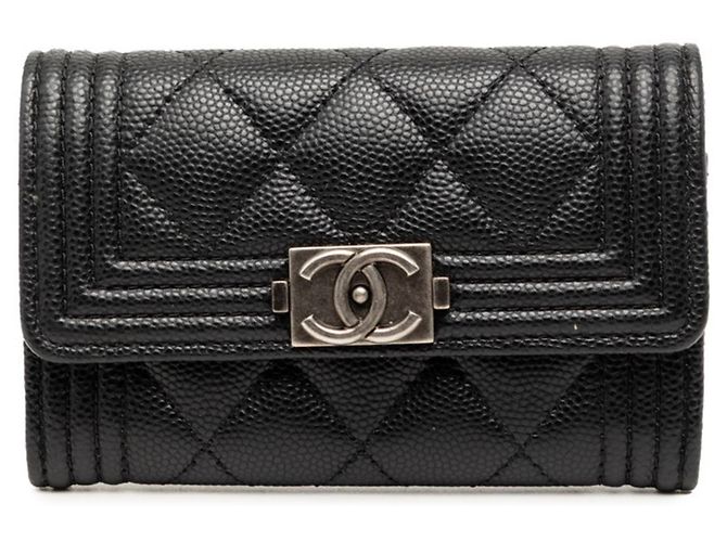 Tarjetero Boy Matelassé Coco Mark de Chanel Negro