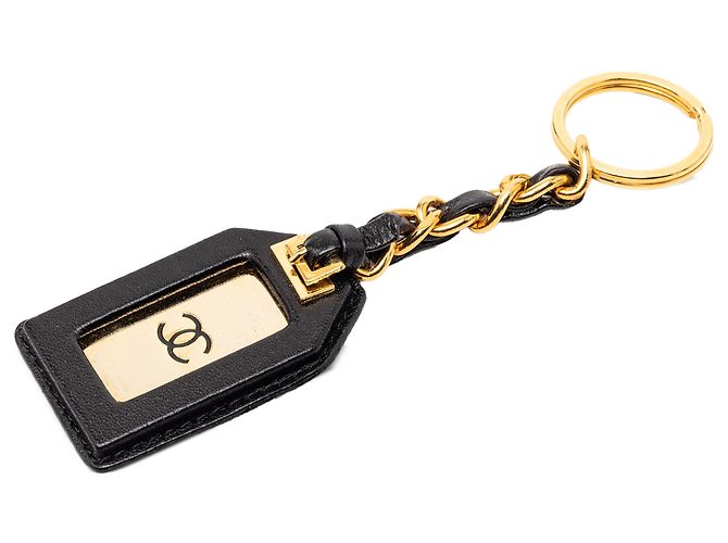 Charm per borsa in pelle e oro nero Chanel