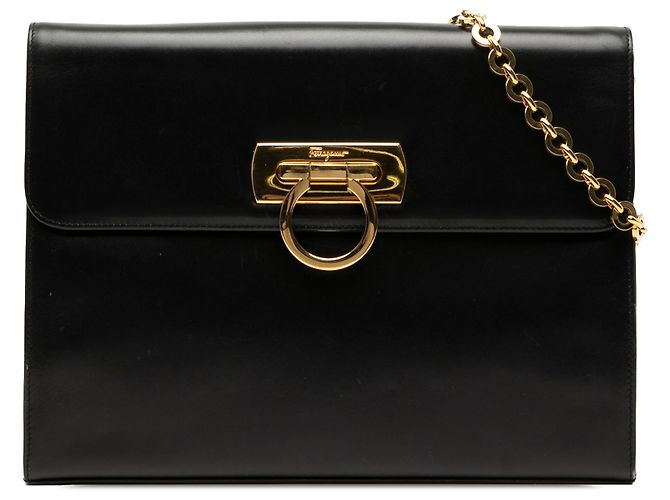 Gancini Salvatore Ferragamo Bolsa transversal Vara em couro preto com relevo de crocodilo Ferragamo