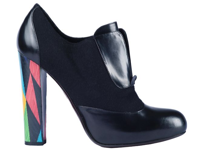 Fendi Black Leather Multicolor Pumps