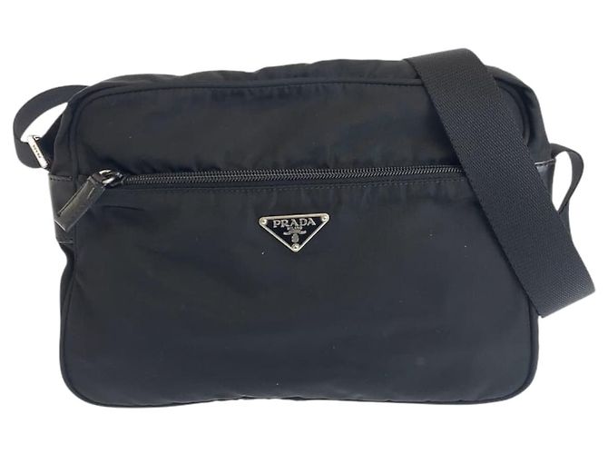 Bolsa de ombro Prada em nylon tessuto com logo triangular Preto