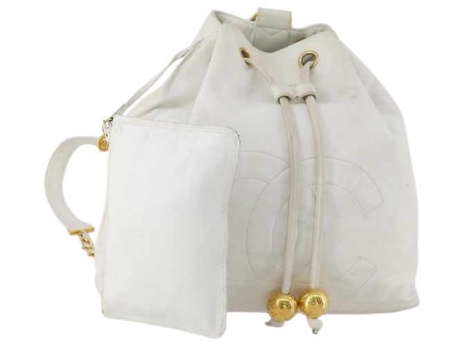 CHANEL Backpack Leather White Gold CC Auth gh1739 Golden