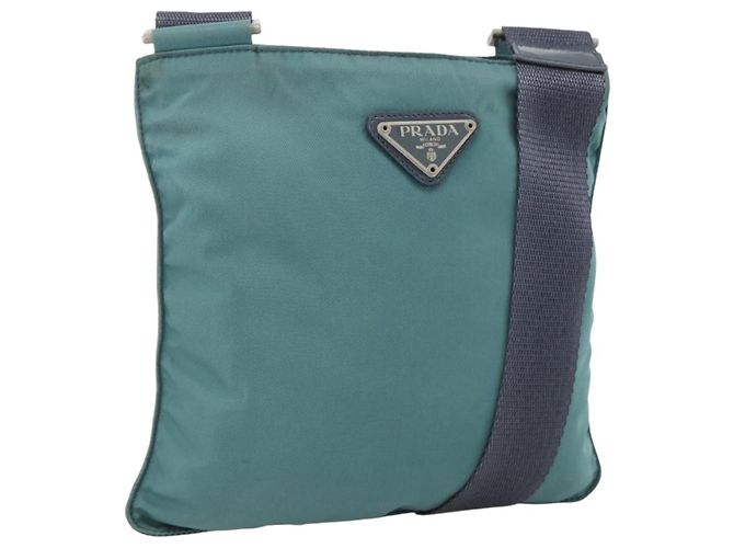 PRADA Schultertasche Nylon Grün Silber Auth BSZ242