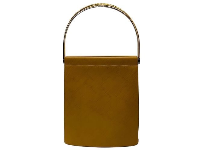 Bolso de mano de cuero de ternera tan Trinity de Cartier Camello