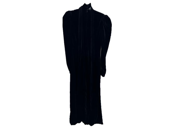 Autre Marque Kurzes schwarzes Samtkleid