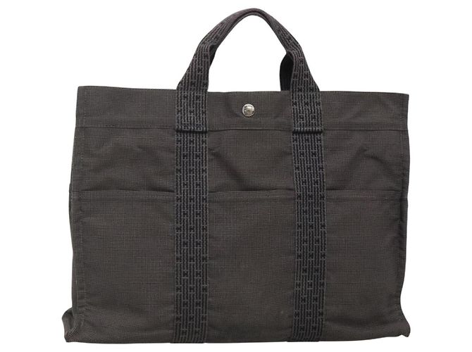 Bolsa Her Line MM da Hermès Cinza