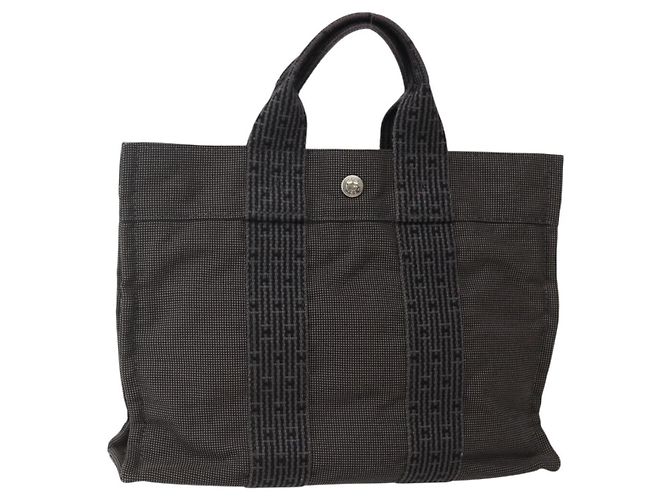 Bolso Her Line PM de Hermès Gris