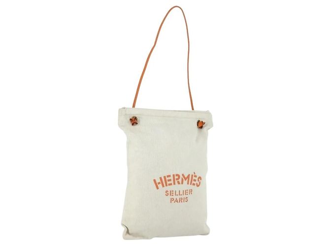 Sac à épaule Aline PM d'Hermès Beige
