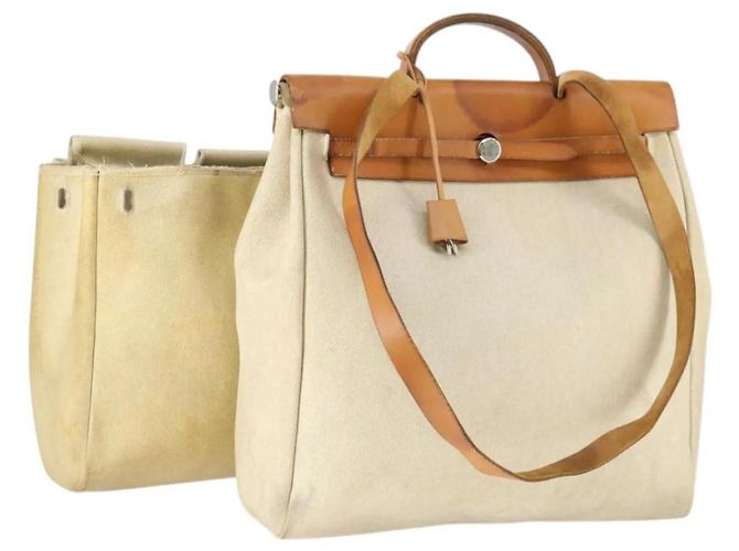 Bolso Her Bag MM de Hermès Beige