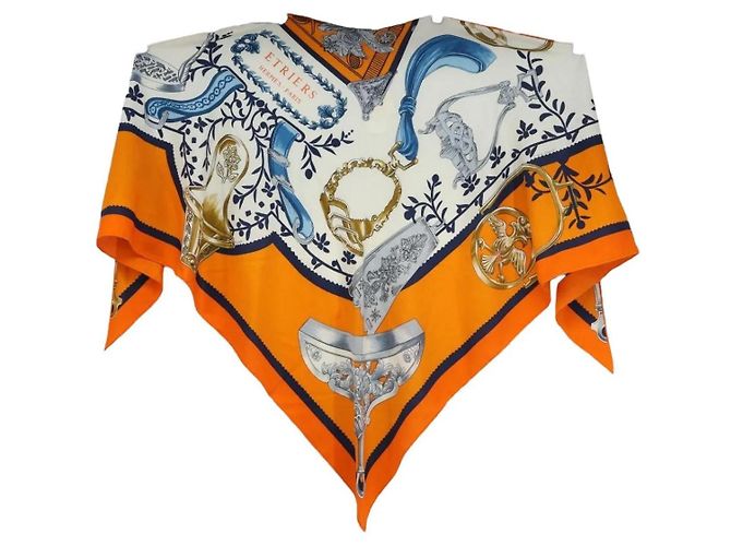 Bufanda de cachemira Hermès Etriers Triangle Geant Naranja