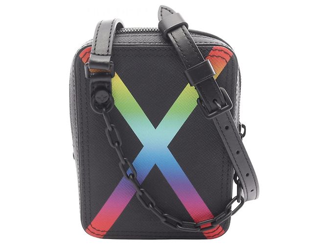 Borsa a Spalla Messenger Danube di Louis Vuitton Nero