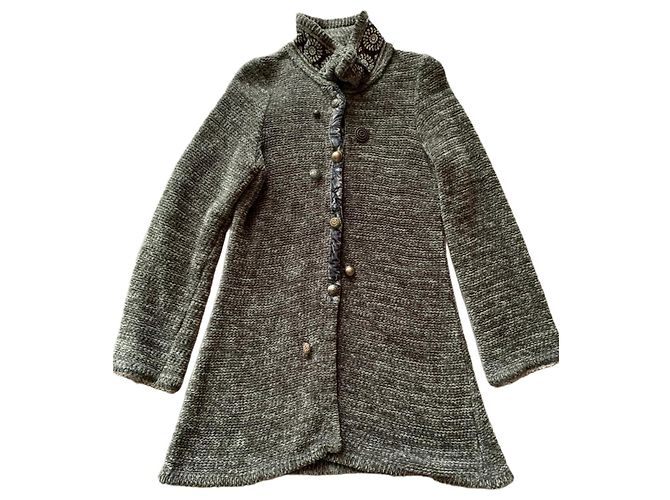 Autre Marque Grau melierter Wollcardigan mit dekorativen Knöpfen