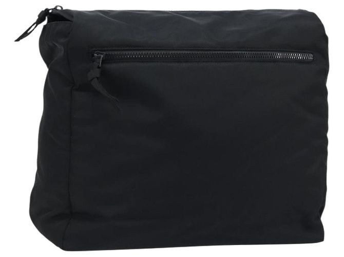 Bolso Clutch Bottega Veneta de nylon negro Auth mr2132