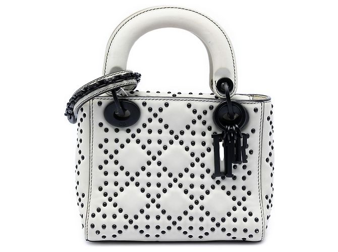 Dior Mini Ultra Matte em Couro de Bezerro Branco Cannage Studded Suave Lady Dior