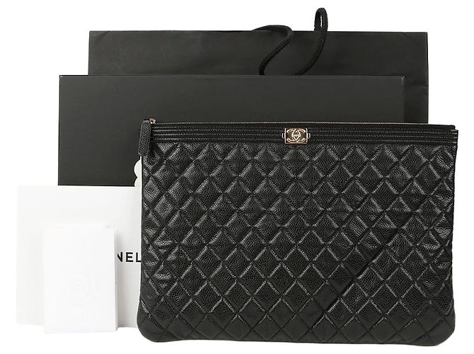 Chanel Große Boy Caviar Clutch Schwarz