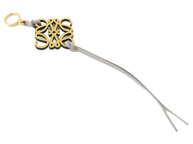 Loewe Chaveiro Anagram Charm em couro de bezerro clássico Multicor