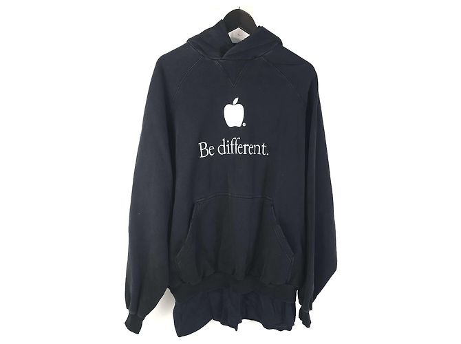 Balenciaga Sweat à capuche Apple Runway Noir