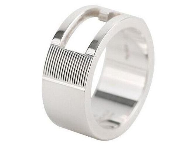 Gucci Logo Ring Silber 