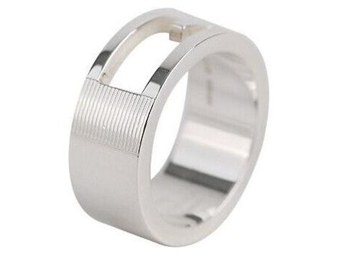 Gucci Silberring mit Logo Größe 