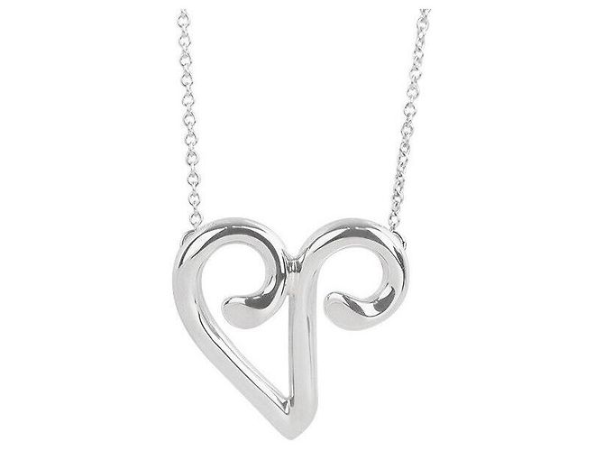 Tiffany & Co Collar de plata en forma de corazón