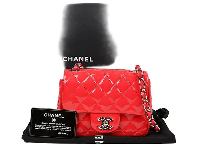 Chanel Borsa a Spalla Crossbody Petit Classico Rosa