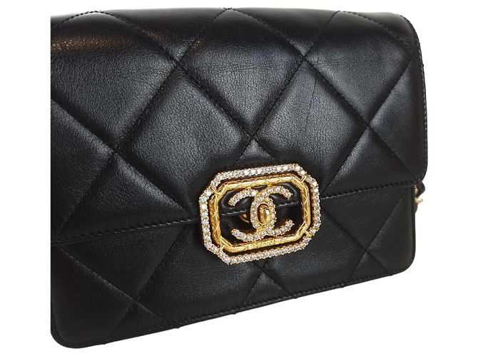 Chanel Borsa a spalla in pelle di vitello Strass Nero